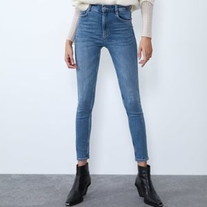 Vintage Hi-Rise Skinny Jeans